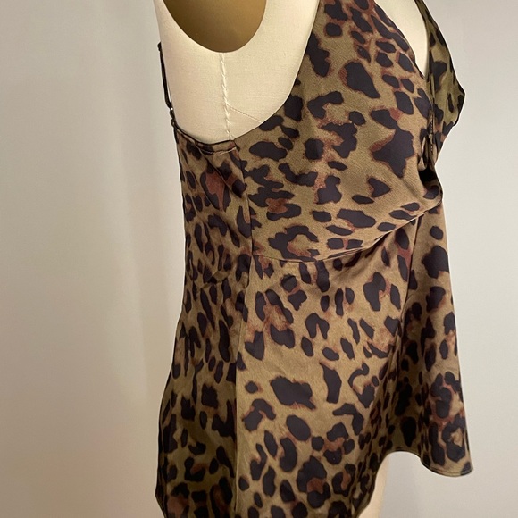 Endless rose green leopard print top size L - Picture 5 of 10